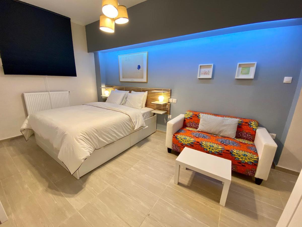 For A Genuine Athenian Homestay! Bagian luar foto
